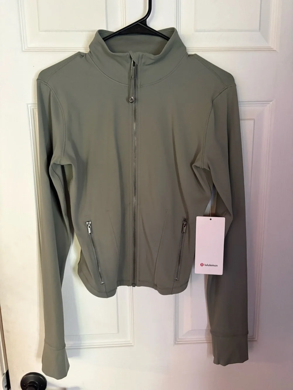 Lululemon Cropped Full-Zip Define *Nulu Jacket With Mesh-Back - Picture 1 of 5